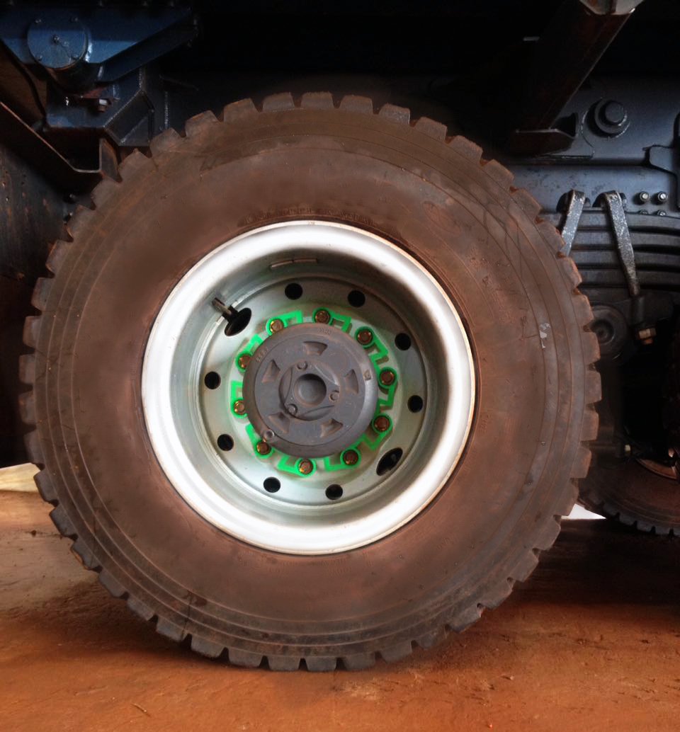 Trava Rodas para Caminhões - Imagem 2